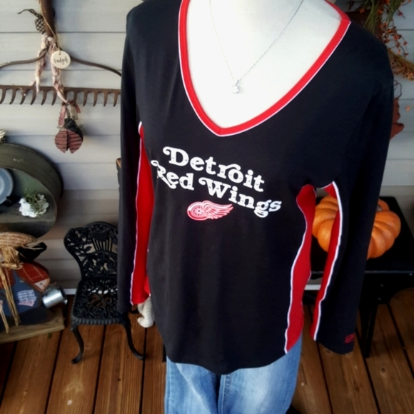 NHL EXCLUSIVE CLUB COLLECTION ♡ DETROIT RED WINGS Black|Red|White L|S Top M - Picture 9 of 14